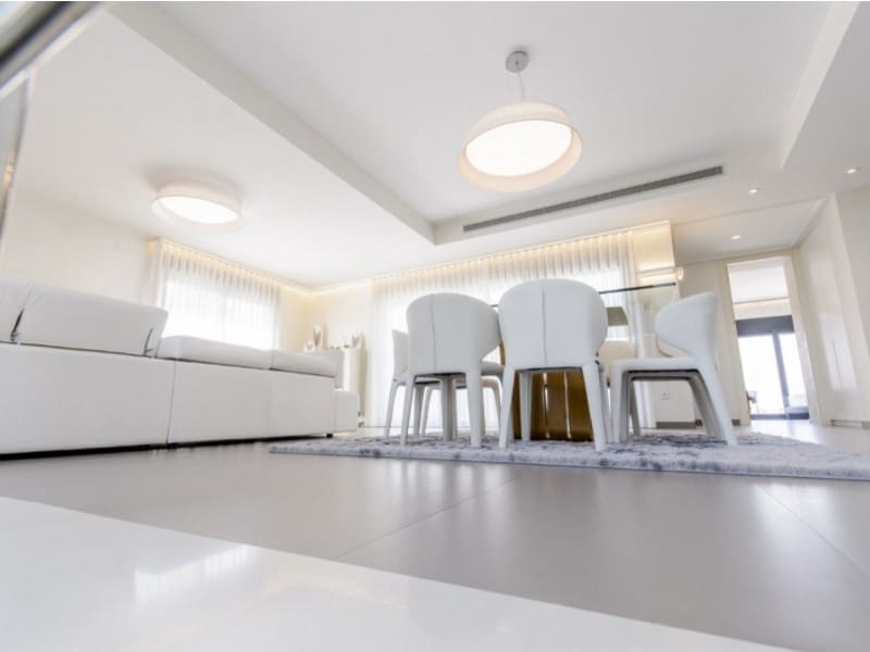 3 soveværelse Villa til salg i Orihuela Costa med swimmingpool - € 1.195.000 (Ref: 7792824)