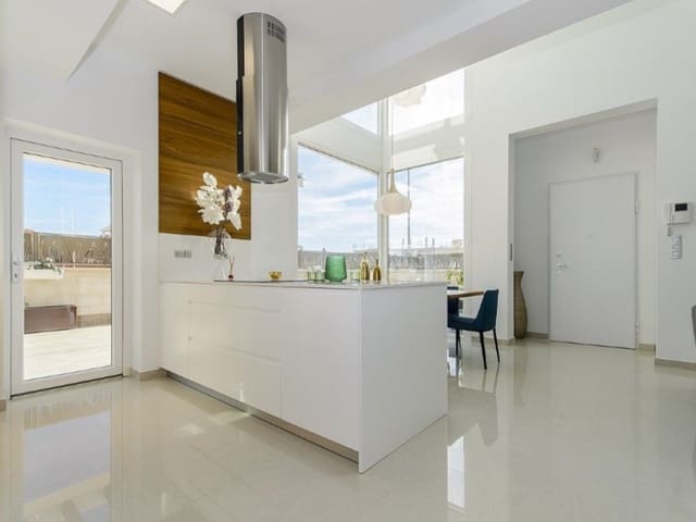 3 quarto Moradia para venda em Los Montesinos com piscina - 485 000 € (Ref: 7833653)