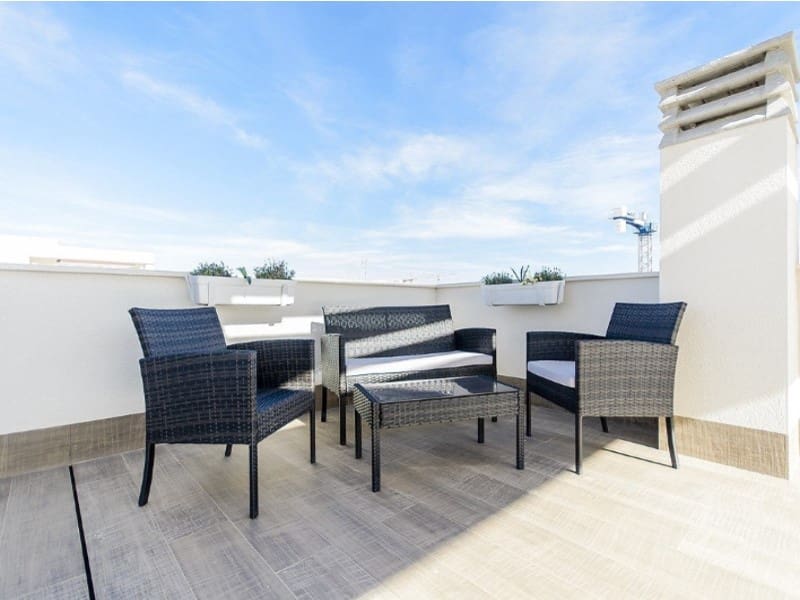 3 quarto Moradia para venda em Los Montesinos com piscina - 485 000 € (Ref: 7833653)