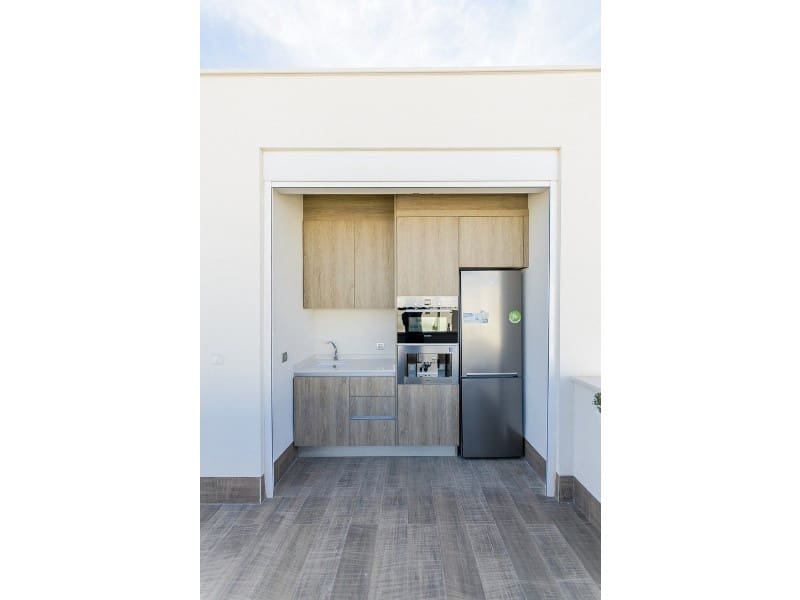 3 quarto Moradia para venda em Los Montesinos com piscina - 485 000 € (Ref: 7833653)