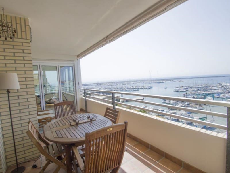 3 bedroom Penthouse for sale in Torrevieja with garage - € 860,000 (Ref: 7843601)