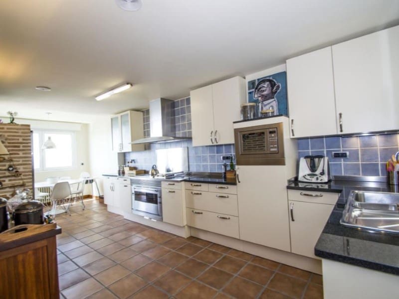 3 bedroom Penthouse for sale in Torrevieja with garage - € 860,000 (Ref: 7843601)