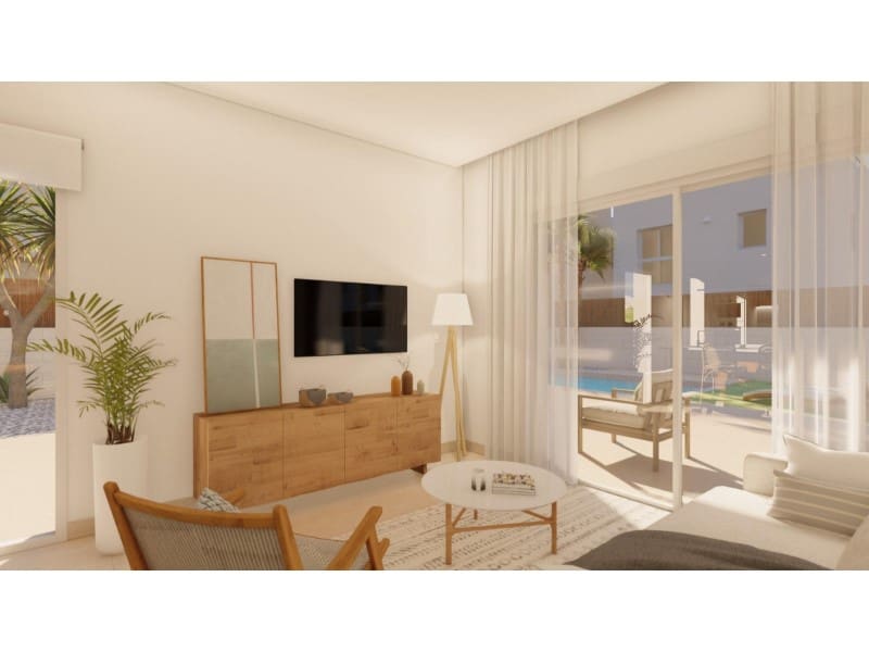 Chalet de 3 habitaciones en Pilar de la Horadada en venta con piscina - 489.000 € (Ref: 7866246)