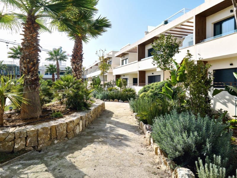 Bungalow de 2 habitaciones en La Veleta en venta con garaje - 370.000 € (Ref: 7893792)