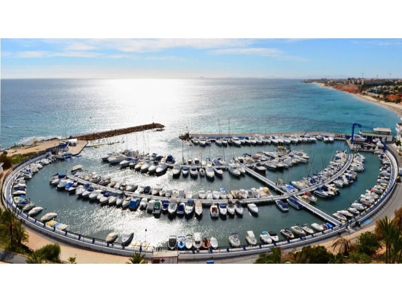 4 sypialnia Willa na sprzedaż w Orihuela Costa z basenem - 3 600 000 € (Ref: 7894029)