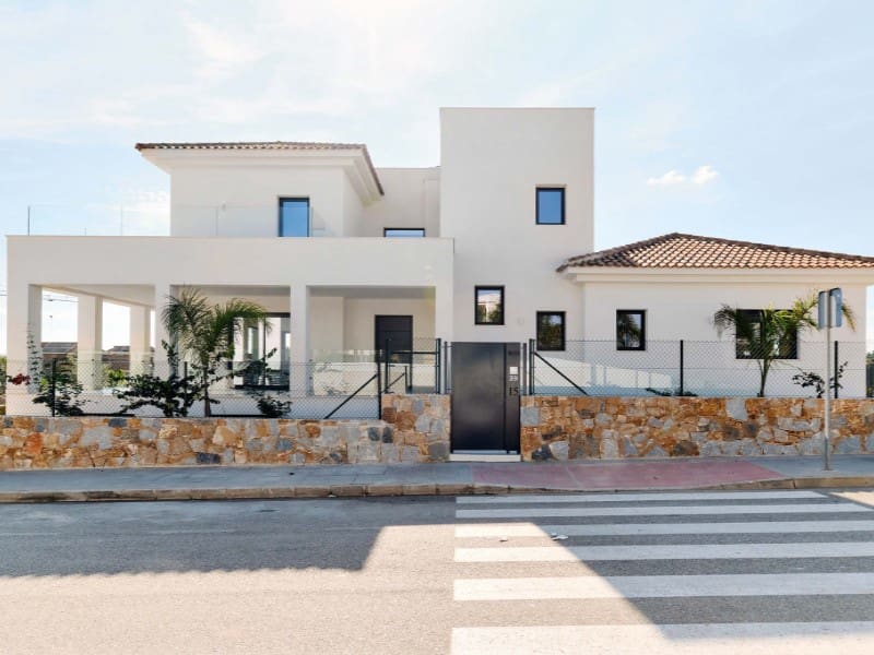 3 sypialnia Willa na sprzedaż w Los Montesinos z basenem - 499 000 € (Ref: 7894206)