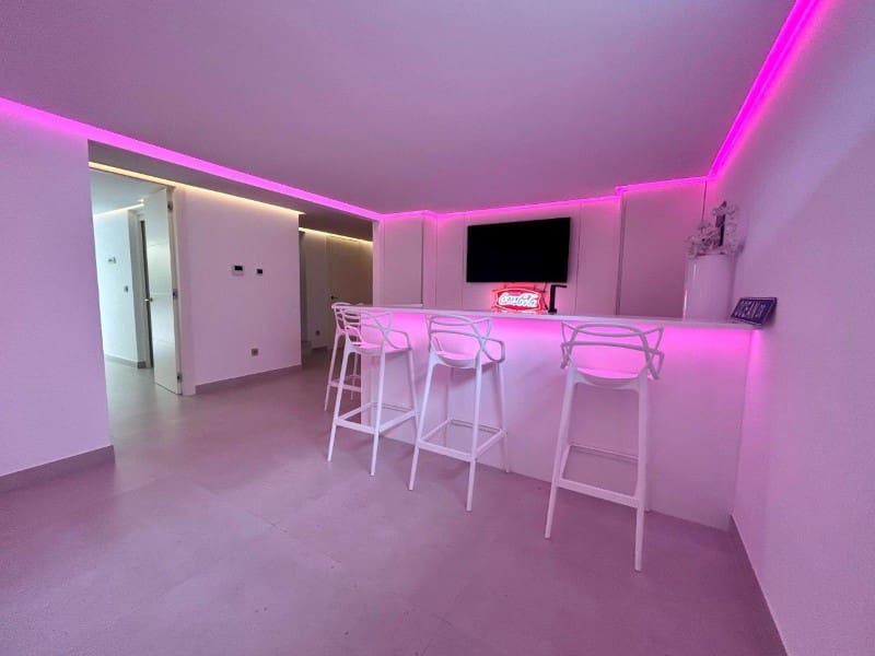 4 soverom Villa til salgs i Rojales med svømmebasseng garasje - € 1 799 000 (Ref: 7934257)