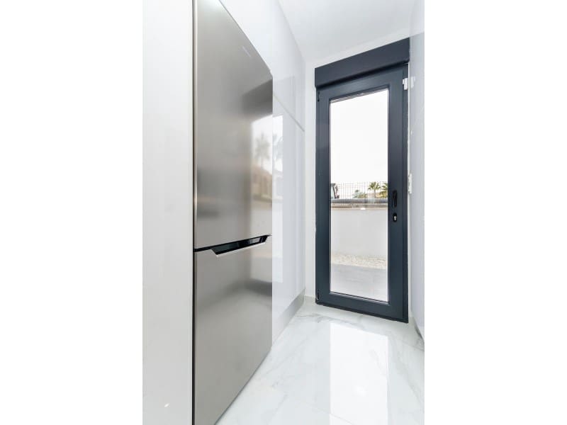 3 sovrum Villa till salu i Torrevieja med pool - 424 000 € (Ref: 8102366)