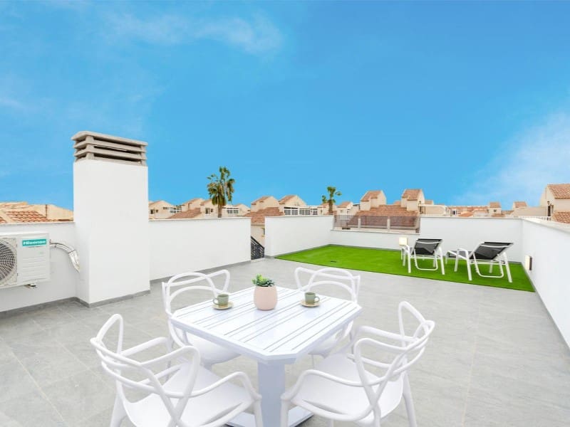 3 sovrum Villa till salu i Torrevieja med pool - 424 000 € (Ref: 8102366)