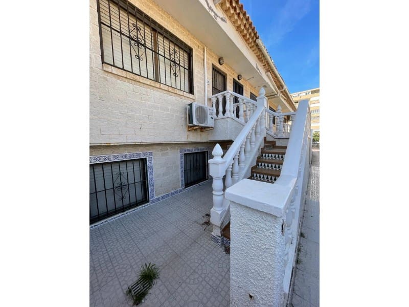 3 sypialnia Bungalow na sprzedaż w La Mata - 189 500 € (Ref: 8130201)