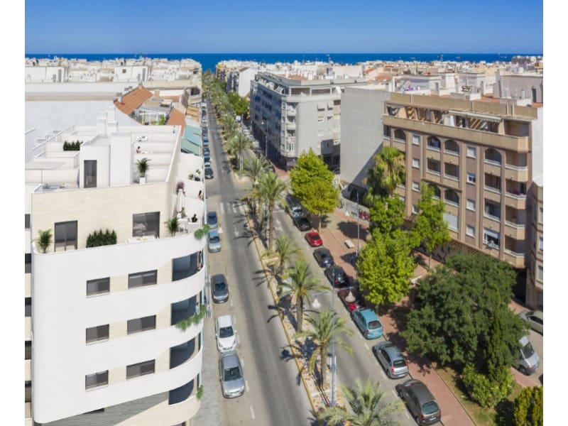 2 chambre Appartement à vendre à Torrevieja - 395 000 € (Ref: 8152542)