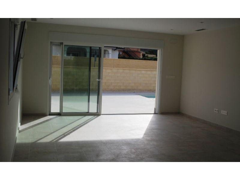 3 sypialnia Willa na sprzedaż w La Romana z basenem - 345 000 € (Ref: 8162416)