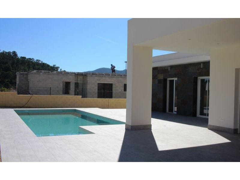 3 sypialnia Willa na sprzedaż w La Romana z basenem - 345 000 € (Ref: 8162416)