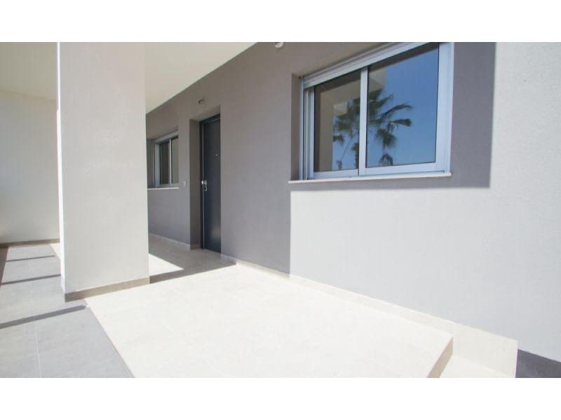 2 soveværelse Penthouse til salg i Orihuela Costa med swimmingpool - € 295.000 (Ref: 8206996)