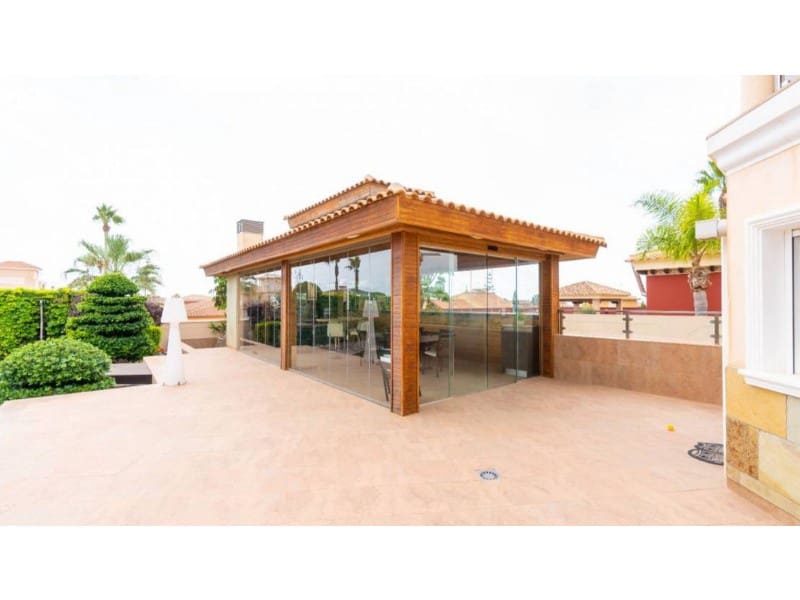 4 sovrum Villa till salu i Aguas Nuevas med pool garage - 995 000 € (Ref: 8220642)