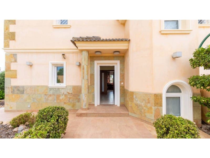 4 sovrum Villa till salu i Aguas Nuevas med pool garage - 995 000 € (Ref: 8220642)