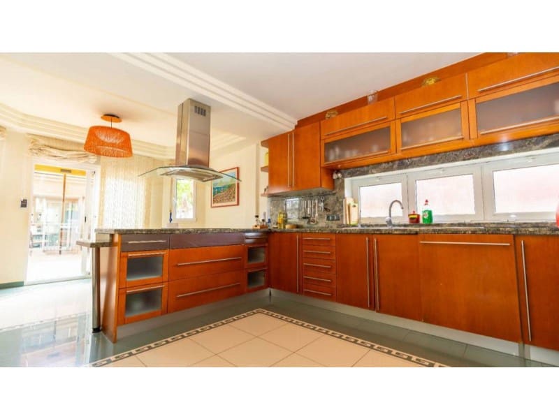 4 sovrum Villa till salu i Aguas Nuevas med pool garage - 995 000 € (Ref: 8220642)