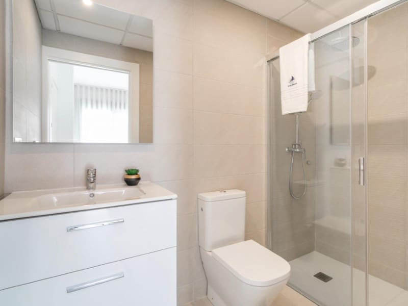 Ático de 3 habitaciones en Torrevieja en venta con piscina - 540.000 € (Ref: 8254027)