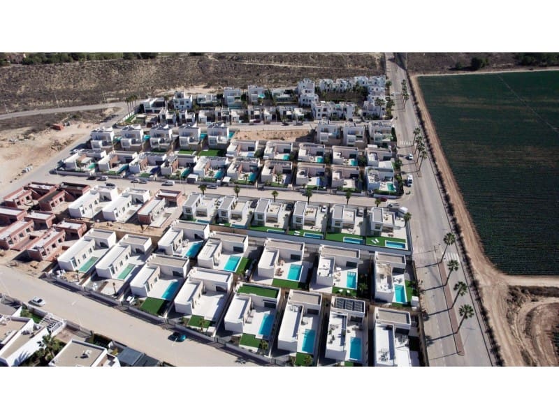 3 sovrum Villa till salu i Algorfa med pool - 535 000 € (Ref: 8397134)