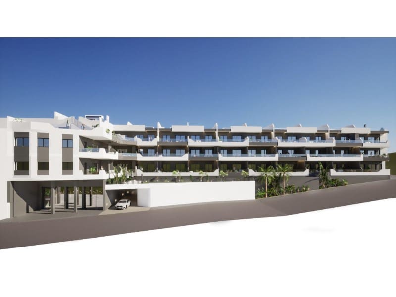Ático de 2 habitaciones en Benijófar en venta con piscina - 421.000 € (Ref: 8403724)