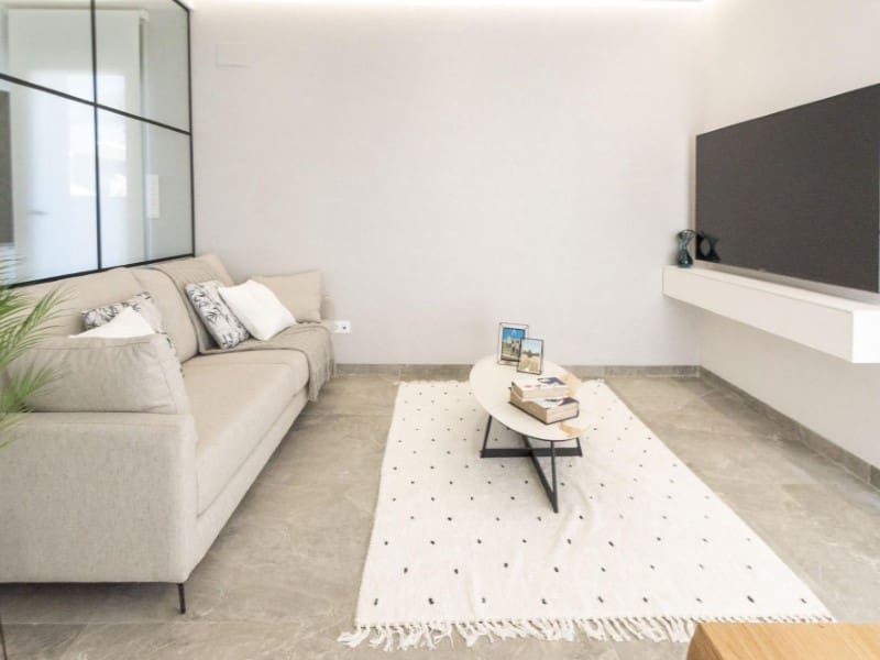 3 bedroom Villa for sale in Pinar de Campoverde with pool - € 474,900 (Ref: 8403730)