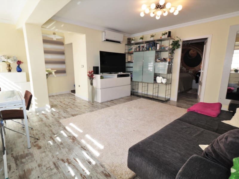 3 makuuhuone Kattohuoneisto myytävänä paikassa Torrevieja - 240 000 € (Ref: 8423631)