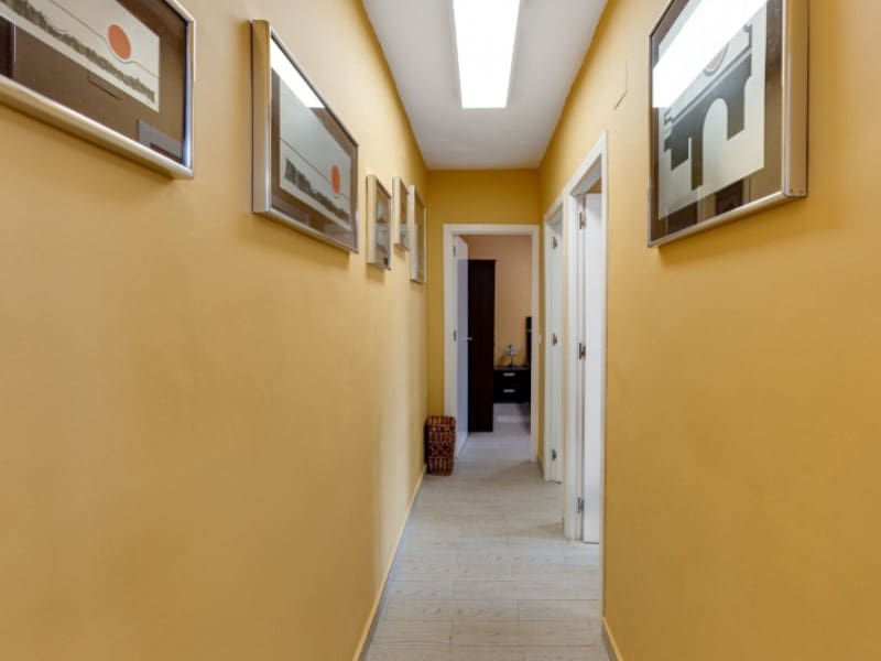 5 Zimmer Villa zu verkaufen in Torrevieja mit Pool - 850.000 € (Ref: 8434568)