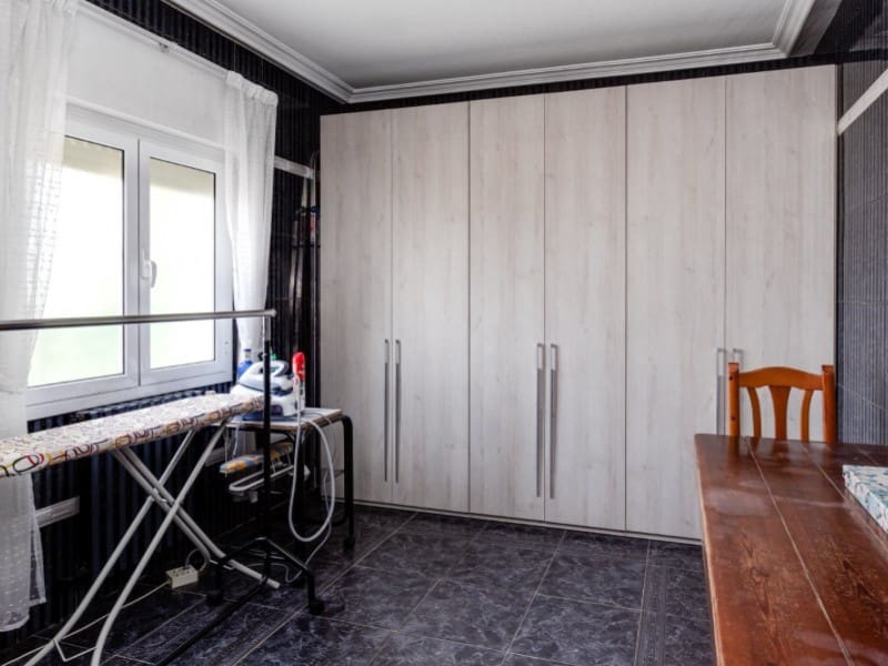 5 Zimmer Villa zu verkaufen in Torrevieja mit Pool - 850.000 € (Ref: 8434568)