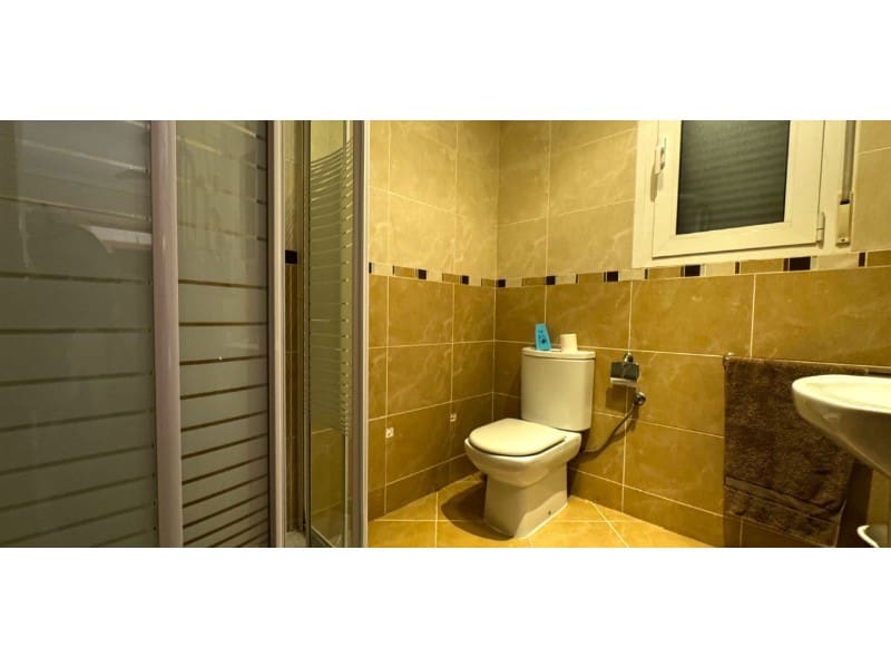 Chalet de 6 habitaciones en Torrevieja en venta con piscina - 610.000 € (Ref: 8434606)