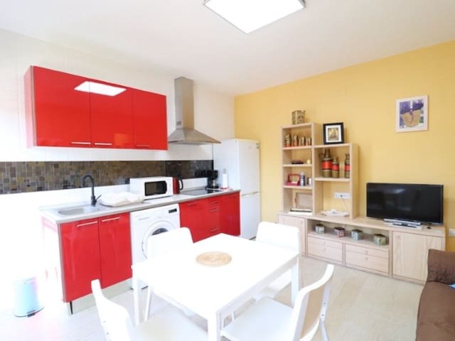 Chalet de 5 habitaciones en Centro, Torrevieja en venta con garaje - 850.000 € (Ref: 8440747)