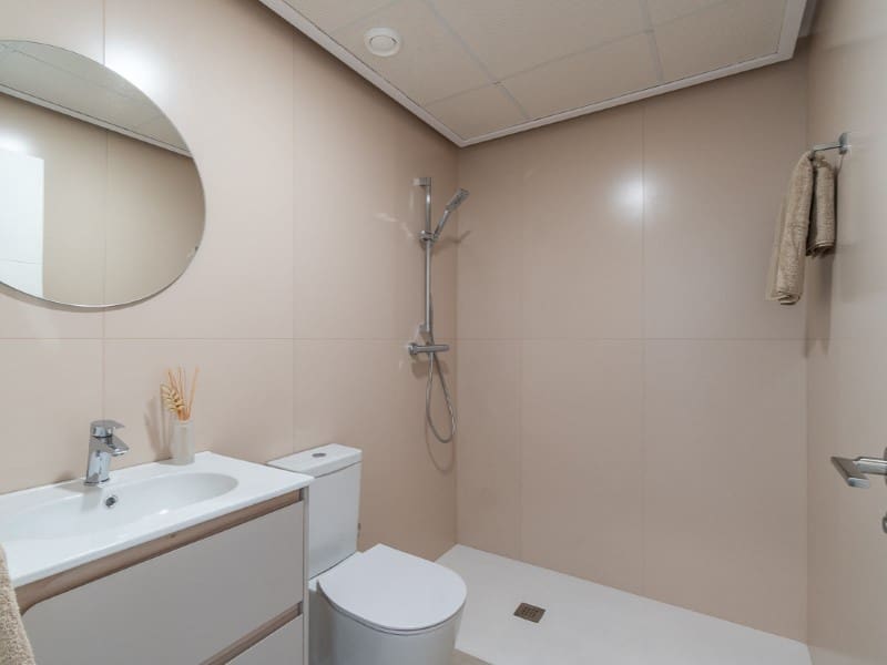 2 sovrum Lägenhet till salu i Orihuela Costa med pool garage - 339 000 € (Ref: 8460846)