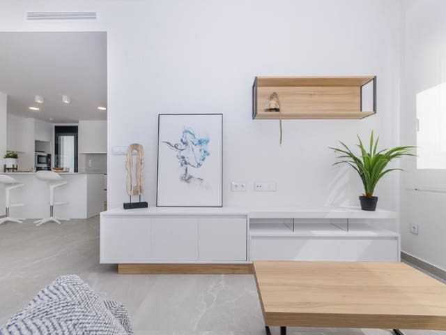 2 sovrum Bungalow till salu i San Miguel de Salinas med pool - 375 000 € (Ref: 8464215)