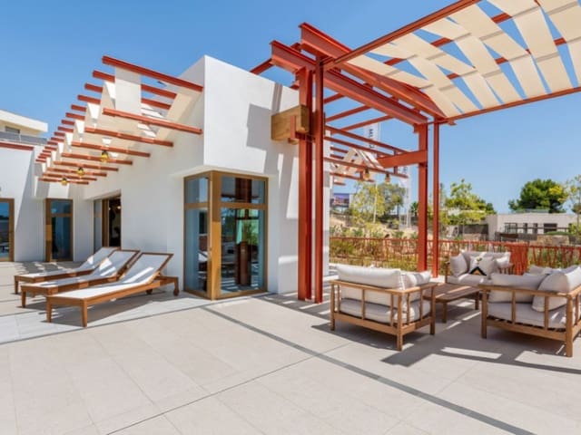 3 soverom Villa til salgs i Pinar de Campoverde, Pilar de la Horadada med garasje - € 2 750 000 (Ref: 8511677)