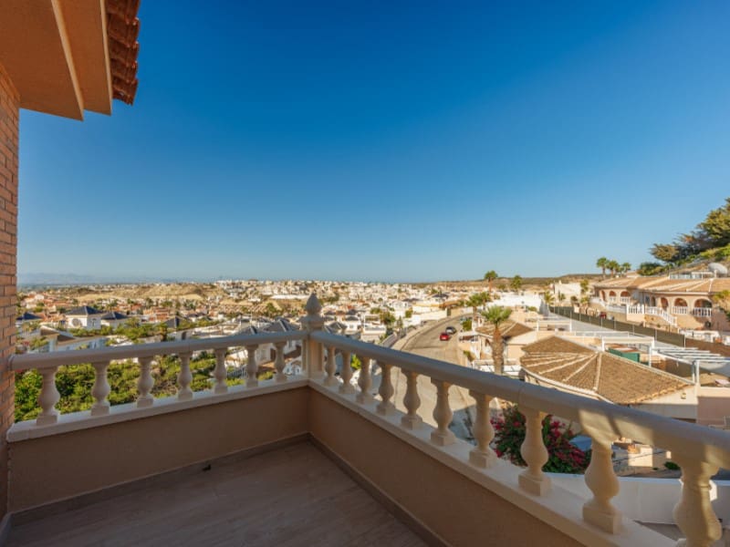 4 Zimmer Villa zu verkaufen in Rojales mit Pool - 549.000 € (Ref: 8549219)