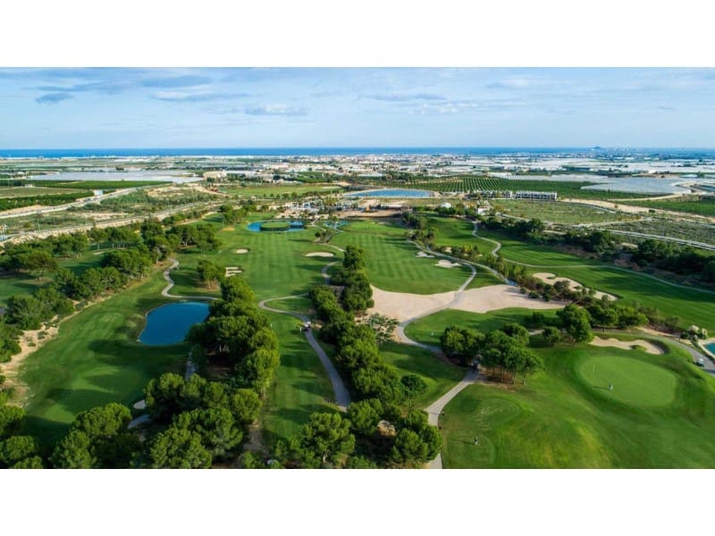 3 sypialnia Willa na sprzedaż w Pinar de Campoverde z basenem - 460 000 € (Ref: 8580274)