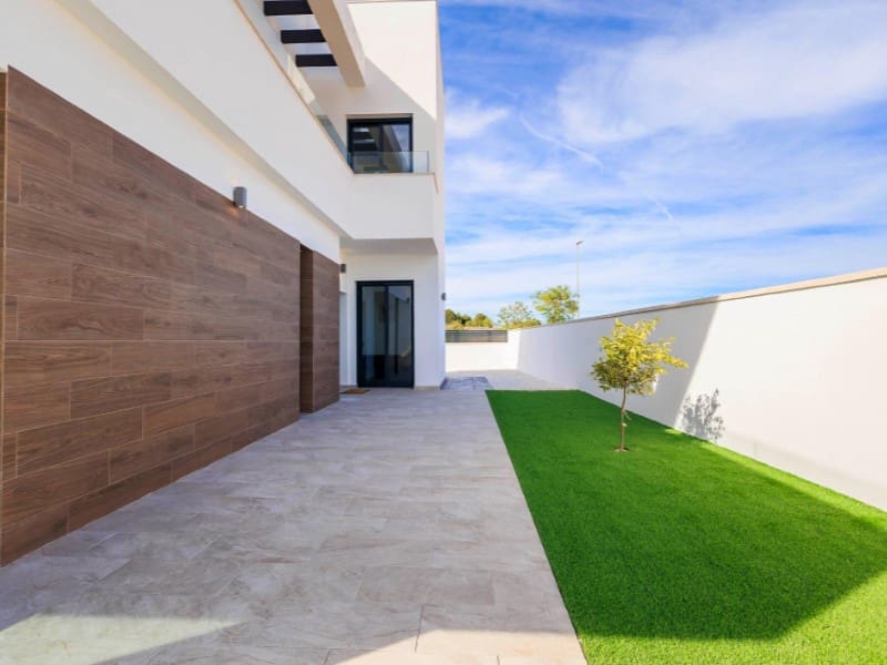 3 bedroom Villa for sale in Pinar de Campoverde with pool - € 399,000 (Ref: 8580287)