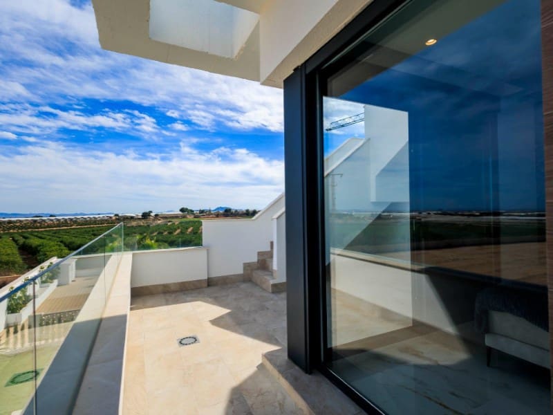 3 bedroom Villa for sale in Pinar de Campoverde with pool - € 399,000 (Ref: 8580287)