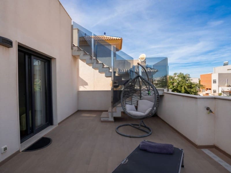 5 camera da letto Villa in vendita in Torrevieja con piscina - 549.000 € (Rif: 8615530)
