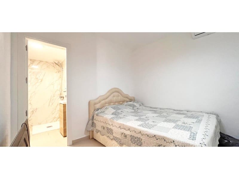 2 quarto Bungalow para venda em Orihuela Costa - 219 000 € (Ref: 8625413)