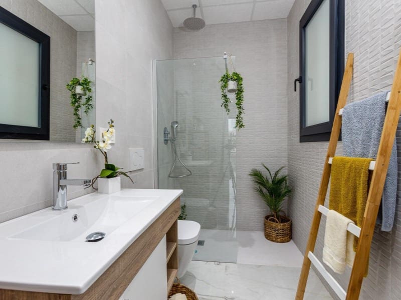 2 soveværelse Bungalow til salg i Rojales med swimmingpool - € 279.000 (Ref: 8709933)