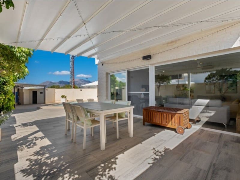 4 soverom Villa til salgs i Alfaz del Pi / L'Alfas del Pi - € 598 000 (Ref: 8779656)