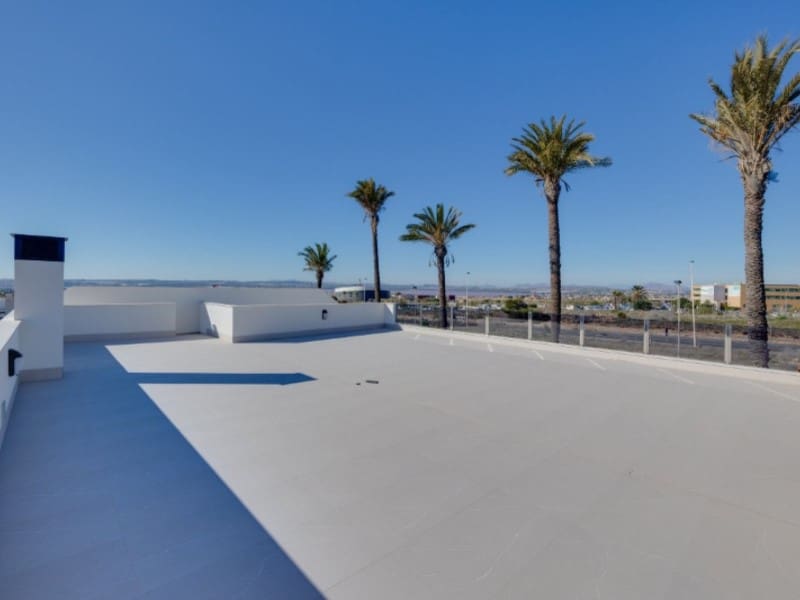 3 bedroom Villa for sale in Torrevieja with pool garage - € 585,000 (Ref: 8780405)