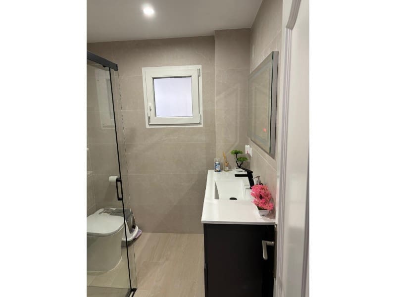 3 Zimmer Apartment zu verkaufen in Torrevieja - 365.000 € (Ref: 8781920)