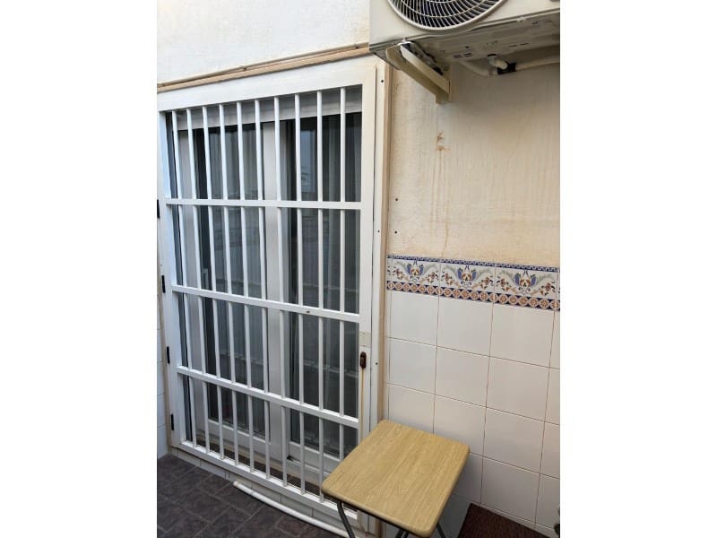 3 Zimmer Apartment zu verkaufen in Torrevieja - 365.000 € (Ref: 8781920)