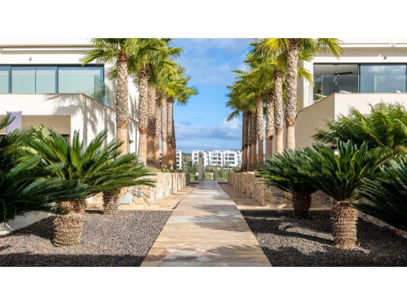 2 soveværelse Lejlighed til salg i Campoamor med garage - € 369.000 (Ref: 8834470)