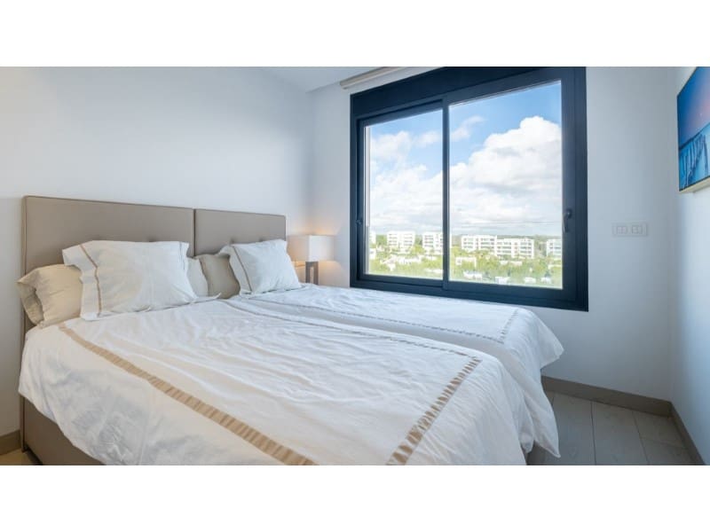 2 soveværelse Lejlighed til salg i Campoamor med garage - € 369.000 (Ref: 8834470)