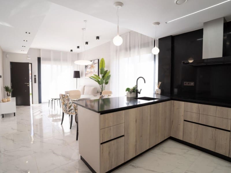 Bungalow de 3 habitaciones en Pilar de la Horadada en venta con piscina - 340.000 € (Ref: 8834503)