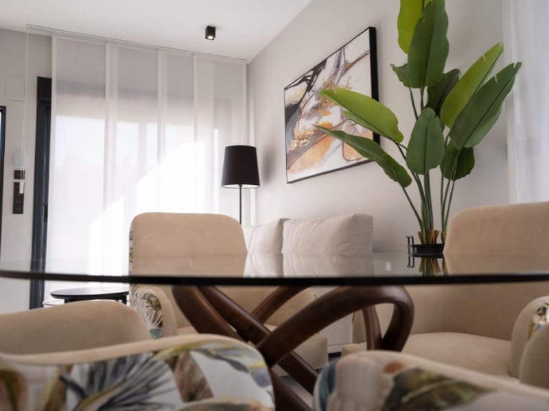 Bungalow de 3 habitaciones en Pilar de la Horadada en venta con piscina - 340.000 € (Ref: 8834503)