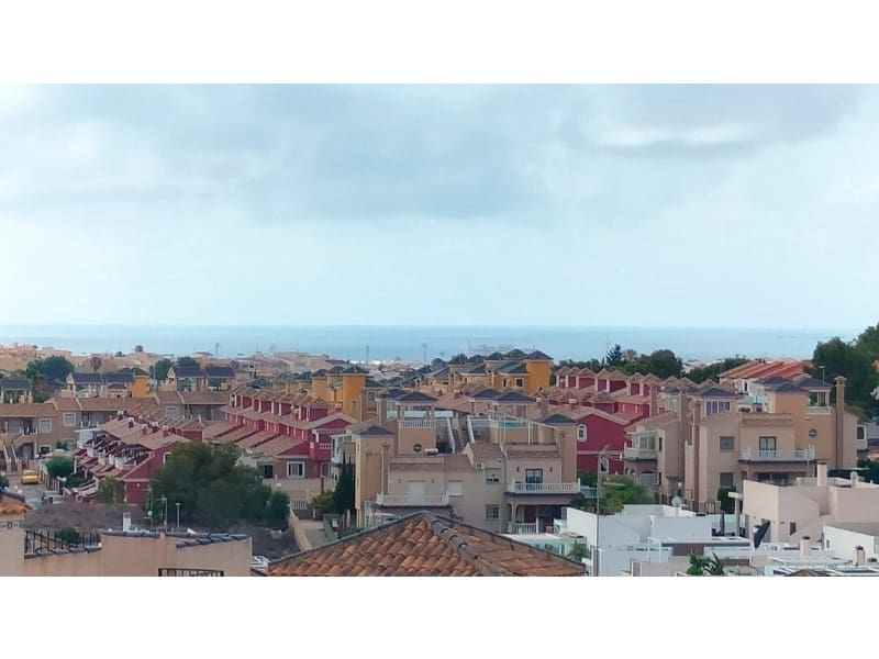 2 soveværelse Byhus til salg i Orihuela Costa med swimmingpool - € 280.000 (Ref: 8862198)