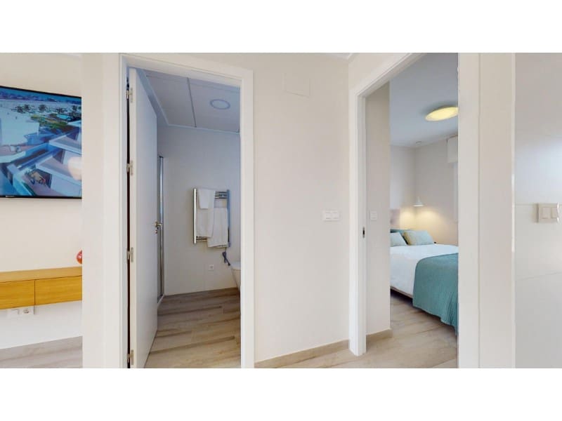 Chalet de 3 habitaciones en Pilar de la Horadada en venta con piscina - 379.900 € (Ref: 8862202)